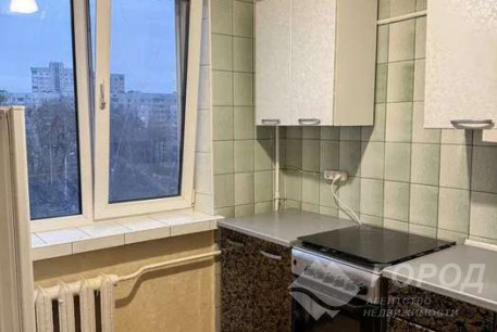 Продам 1-кімнатну квартиру, Новые дома, Маршала Жукова метро (Дворец спорта), Код: 812015/1