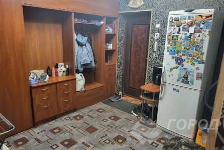 Продам 1-кімнатну квартиру, Центр, Код: 812017/1