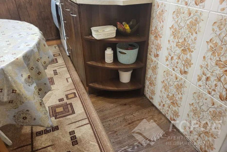 Продам 1-кімнатну квартиру, Центр, Код: 812017/1