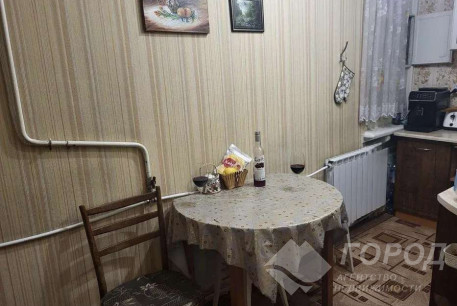 Продам 1-кімнатну квартиру, Центр, Код: 812017/1