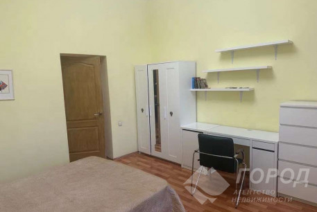 Сдам 2-х кімнатну квартиру, Центр, Площадь Конституции метро (Советская), Код: 812035/1