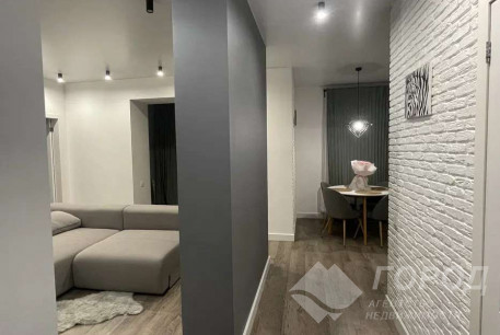 Продам 3-х кімнатну квартиру, Жуковского, Код: 812037/1