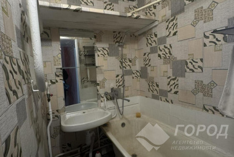 Продам 1-кімнатну квартиру, ХТЗ, Пролетарская метро (Индустриальная), Код: 812042/1