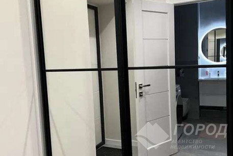 Продам 1-кімнатну квартиру в новобудові, Новые дома, Маршала Жукова метро (Дворец спорта), Код: 812065/1