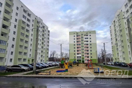Продам 2-х кімнатну квартиру, ХТЗ, ХТЗ метро, Код: 812089/1