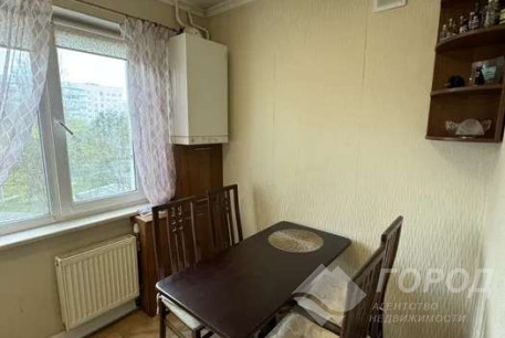 Продам 4-х кімнатну квартиру, Алексеевка, Победа метро, Код: 812097/1