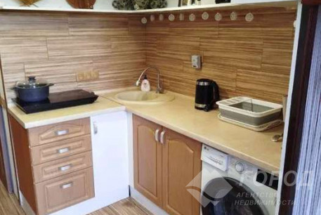 Сдам гостинку, Центральный рынок, Южный вокзал метро, Код: 812099/1