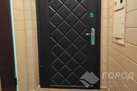 Продам 3-х кімнатну квартиру, Салтовка, 522 м/р, Код: 812100/1