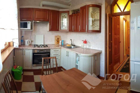 Продам 2-х кімнатну квартиру, Рогань, Код: 812125/1