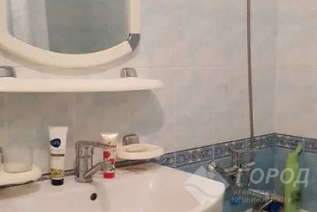 Продам 2-х кімнатну квартиру, Рогань, Код: 812125/1