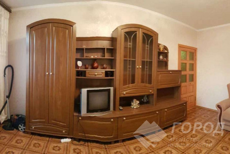 Продам 2-х кімнатну квартиру, Рогань, Код: 812125/1