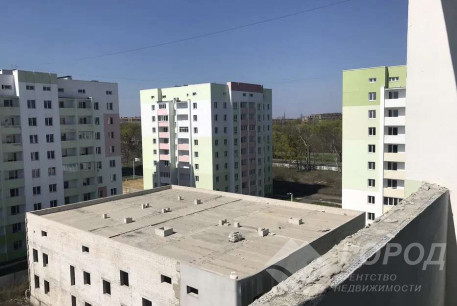 Продам 1-кімнатну квартиру в новобудові, ХТЗ, ХТЗ метро, Код: 812144/1