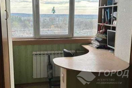 Продам 3-х кімнатну квартиру, Дергачевский р-н, Солоницевка пгт., Код: 812191/1