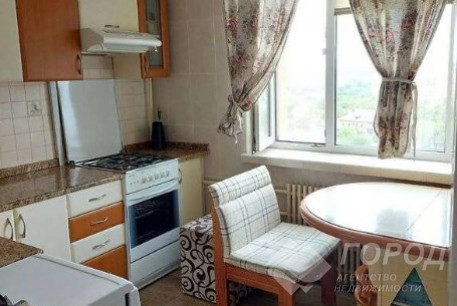 Продам 3-х кімнатну квартиру, Алексеевка, Код: 812194/2