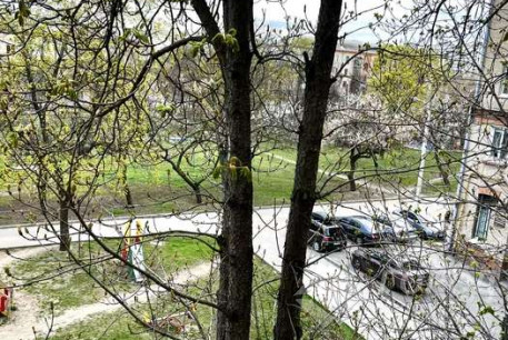 Продам 2-х кімнатну квартиру, ХТЗ, Пролетарская метро (Индустриальная), Код: 812201/1