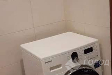 Сдам 2-х кімнатну квартиру, Центр, Ярослава Мудрого пл., Код: 812219/1