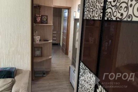 Продам 3-х кімнатну квартиру, Одесская, Код: 812237/1