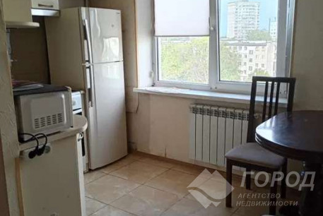 Продам 1-кімнатну квартиру, Рогань, Код: 812249/1