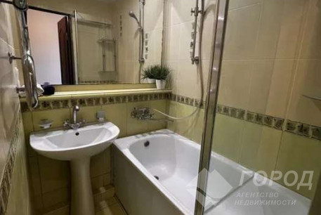 Продам 2-х кімнатну квартиру, Новые дома, Маршала Жукова метро (Дворец спорта), Код: 812268/1