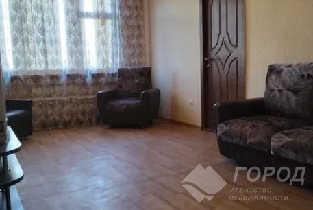 Продам 4-х кімнатну квартиру, Одесская, Код: 812275/1