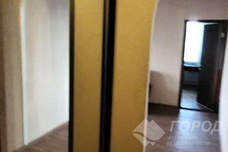 Продам 4-х кімнатну квартиру, Одесская, Код: 812275/1