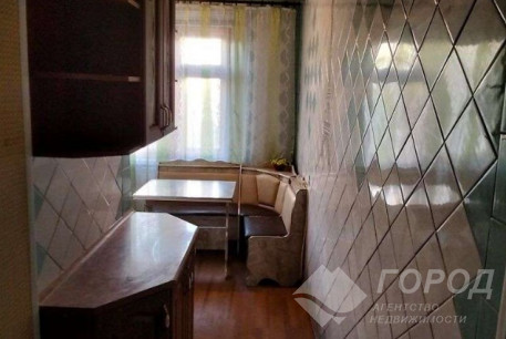 Сдам 4-х кімнатну квартиру, Одесская, Код: 812275/5