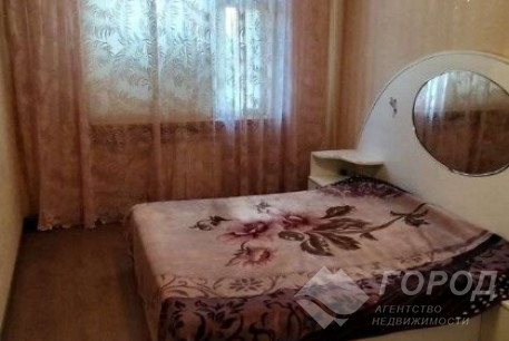 Сдам 4-х кімнатну квартиру, Одесская, Код: 812275/5