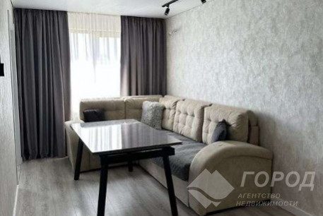 Продам 3-х кімнатну квартиру, Гагарина проспект, Проспект Гагарина метро, Код: 812283/1