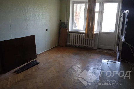 Продам 2-х кімнатну квартиру, ХТЗ, Код: 812310/1