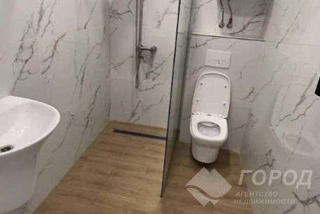 Продам 1-кімнатну квартиру в новобудові, Центральный рынок, Центральный Рынок метро, Код: 812336/1