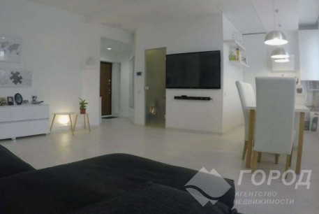Продам 1-кімнатну квартиру, Центральный рынок, Центральный Рынок метро, Код: 812345/1