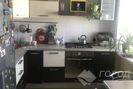 Продам 3-х кімнатну квартиру, , Код: 812372/1