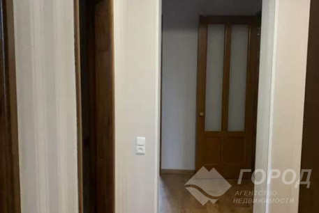 Продам 3-х кімнатну квартиру, Центр, Университет метро, Код: 812374/1