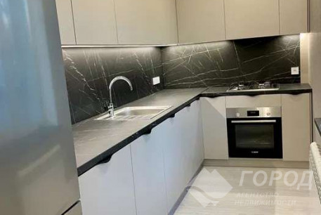 Сдам 3-х кімнатну квартиру, Центр, Университет метро, Код: 812389/1