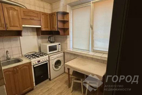 Сдам 2-х кімнатну квартиру, Рогань, Код: 812397/3