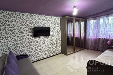 Продам 1-кімнатну квартиру, ХТЗ, Пролетарская метро (Индустриальная), Код: 812406/1