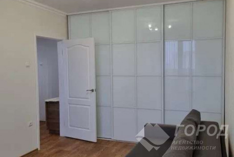 Продам 1-кімнатну квартиру, Рогань, Горизонт, Код: 812417/1