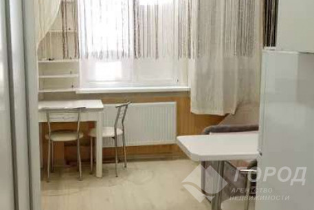 Продам гостинку, ХТЗ, Код: 812436/1