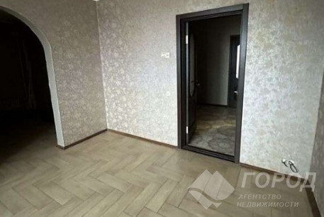 Продам 4-х кімнатну квартиру, Северная Салтовка, Код: 812478/1