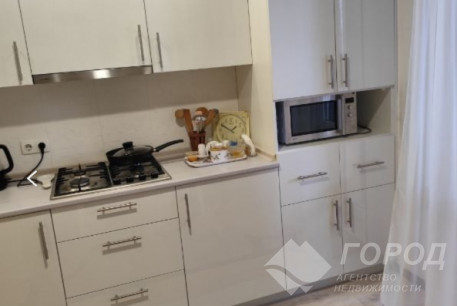 Продам 1-кімнатну квартиру в новобудові, Рогань, Код: 812505/1