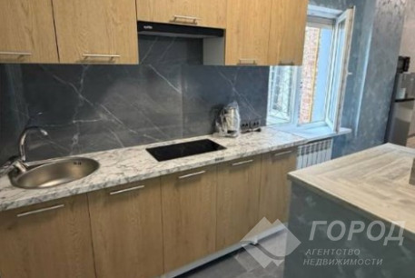 Продам 2-х кімнатну квартиру, Центральный рынок, Южный вокзал метро, Код: 812505/3