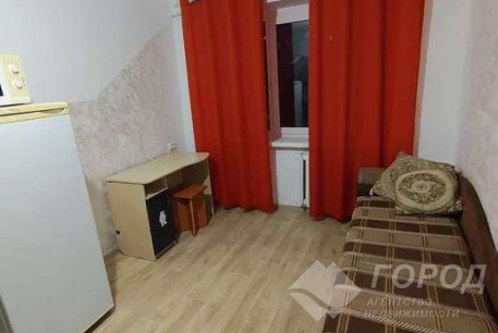 Сдам гостинку, ХТЗ, ХТЗ метро, Код: 812552/3