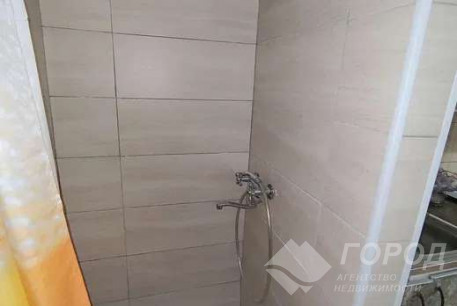 Сдам гостинку, ХТЗ, ХТЗ метро, Код: 812552/3