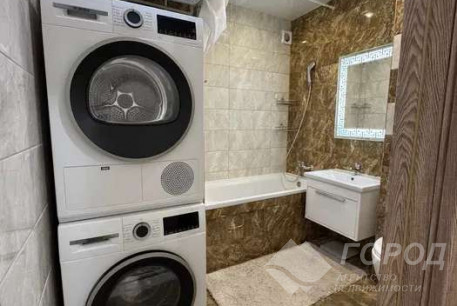 Продам 2-х кімнатну квартиру, Новые дома, Маршала Жукова метро (Дворец спорта), Код: 812555/1