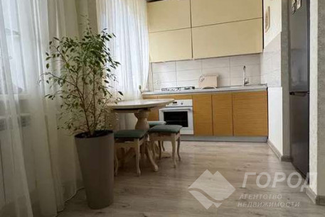 Продам 2-х кімнатну квартиру, Новые дома, Маршала Жукова метро (Дворец спорта), Код: 812555/1