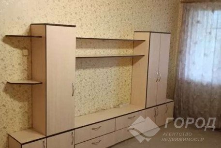 Сдам 2-х кімнатну квартиру, Рогань, Код: 812562/1