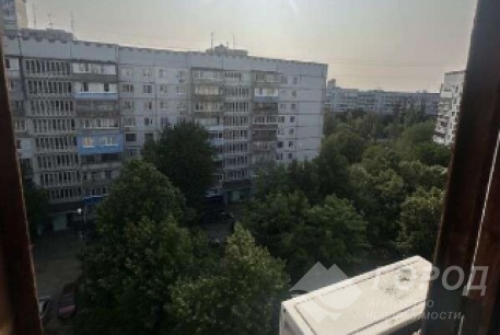Продам 2-х кімнатну квартиру, Рогань, Код: 812571/1