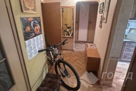 Продам 2-х кімнатну квартиру, Рогань, Код: 812571/1