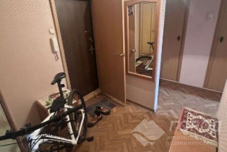 Продам 2-х кімнатну квартиру, Рогань, Код: 812571/1