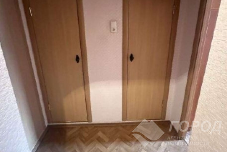 Продам 2-х кімнатну квартиру, Рогань, Код: 812571/1